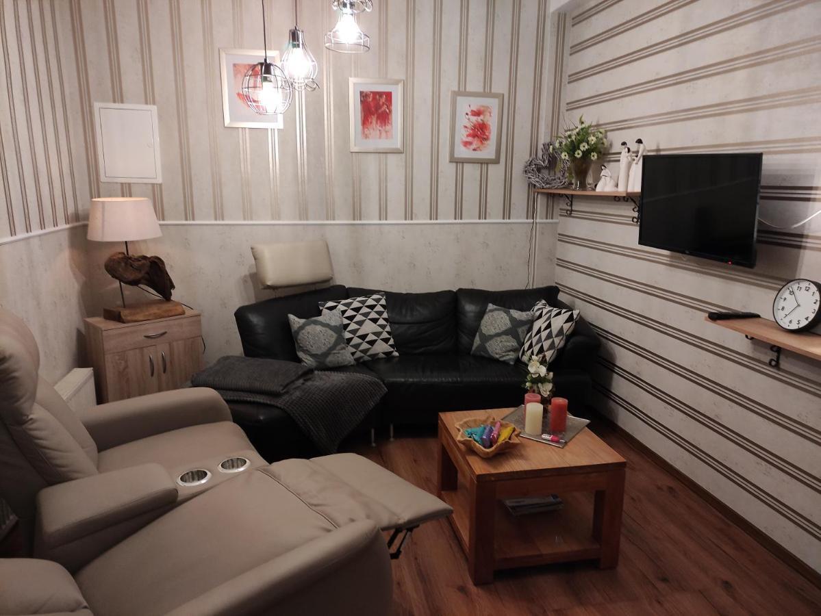 Ferienwohnung Zur Muehle Weener Exteriör bild